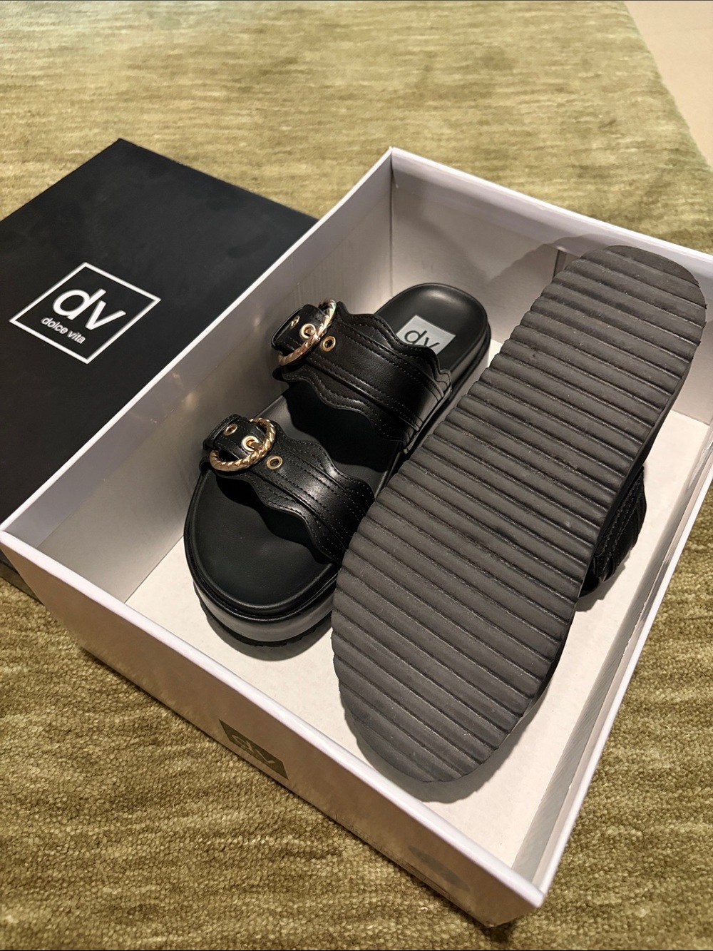 dv Sheree platform sandals